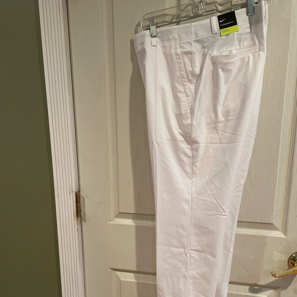 Men’s Nike Dri-Fit White Golf Pants 36x30 New with Tags